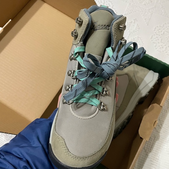 Danner Adrika Waterpoof hiking boots - Picture 4 of 5